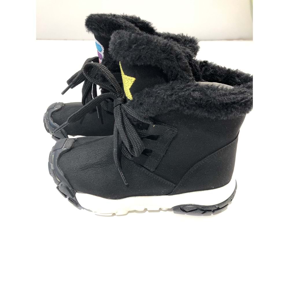 946.P21K.212 PATİK PHYLON BOT DANCE 26/30