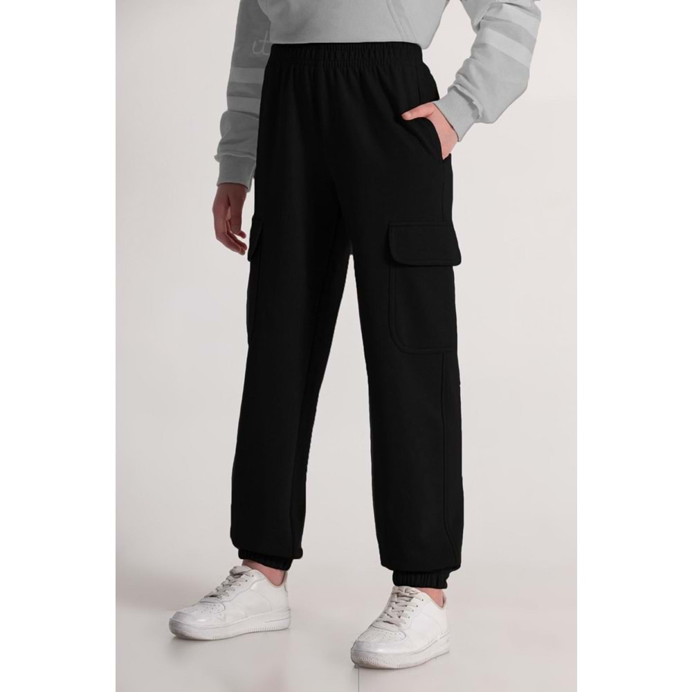 9240 KARGO CEPLİ EŞOFMAN ALT