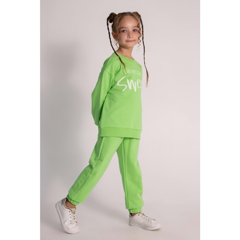 9330 NEVER LOOK SWEAT 4/8