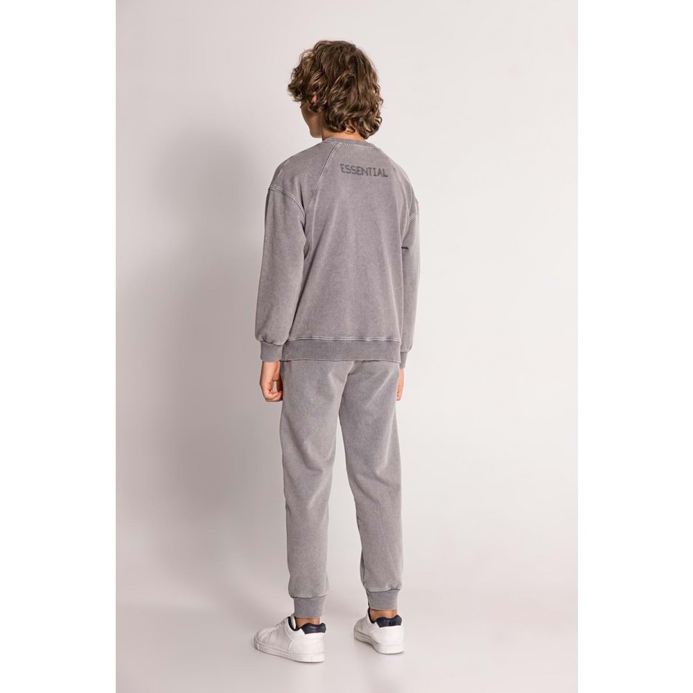 4027 ÇOCUK NAKIŞLI MEVSİMLİK EŞOFMAN TAKIMI