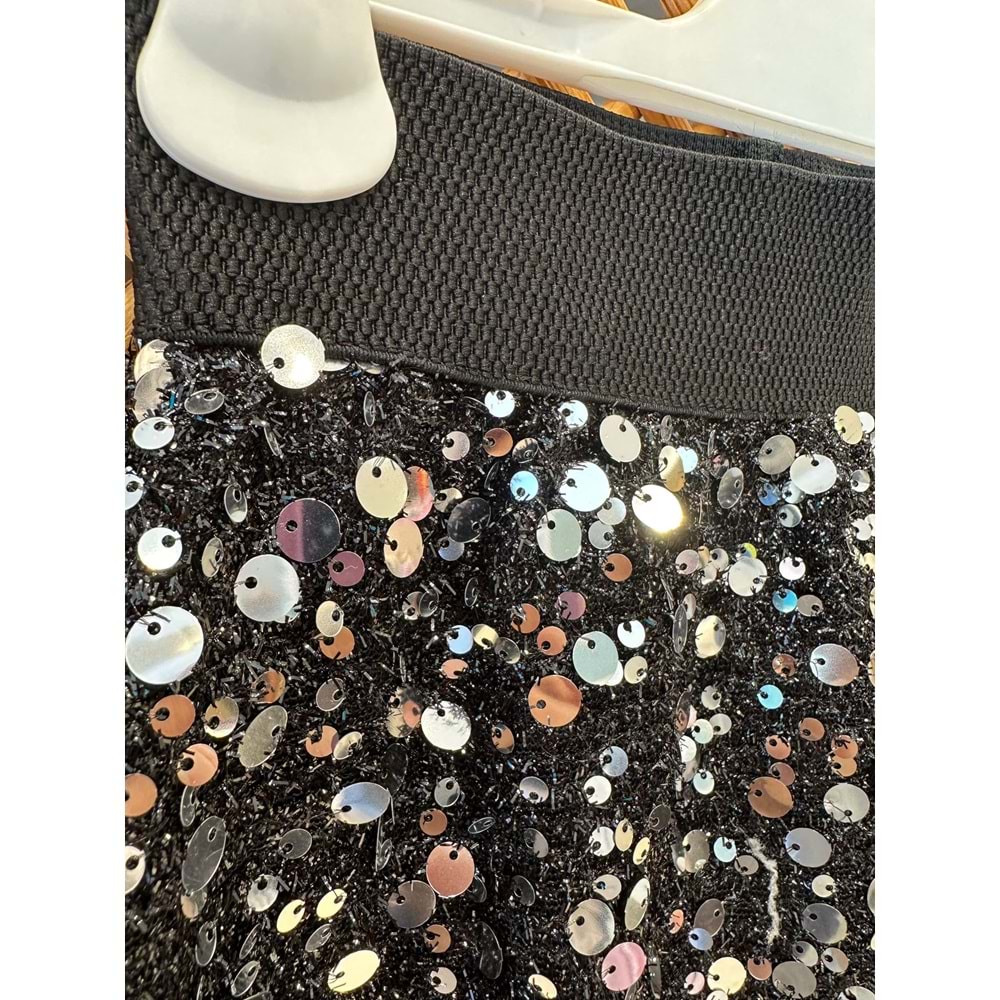 4955 ÇOCUK İÇİ PAMUK PENYE TAYTLI PUL PAYETLİ ETEK