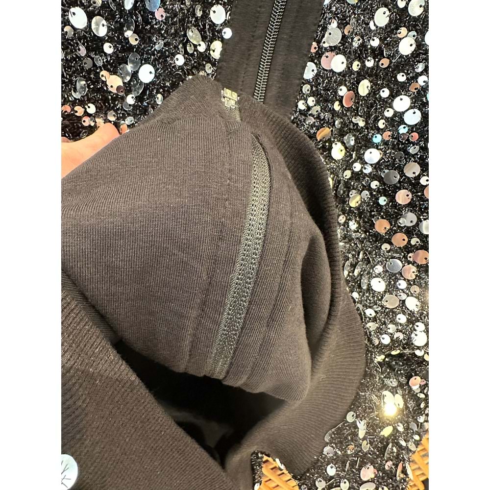 4956 ÇOCUK İÇİ PAMUK PENYE ASTAR PUL PAYET CEKET