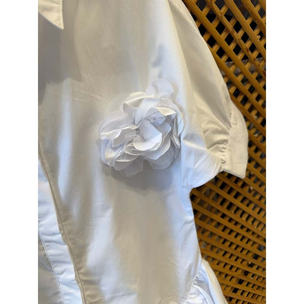 70825 ÇOCUK ÇIKARTILABİLİR GÜL DETAYLI GÖMLEK ELBİSE