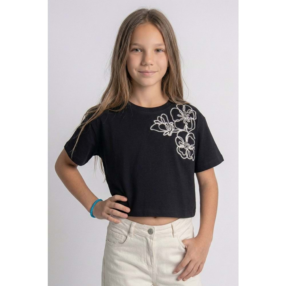 0750 ÇOCUK ÇİÇEK NAKIŞLI TİŞÖRT