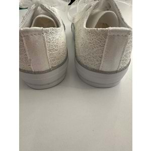 K-1204 ÇOCUK DANTEL TAŞLI SPOR AYAKKABI