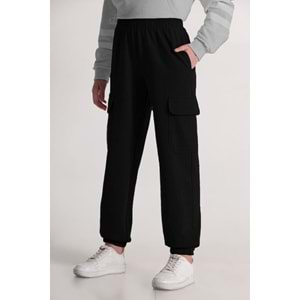 9240 KARGO CEPLİ EŞOFMAN ALT