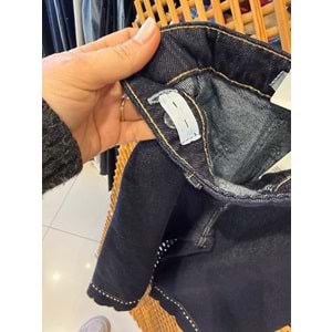 26104 ÇOCUK PAÇA DETAYLI KOT PANTOLON