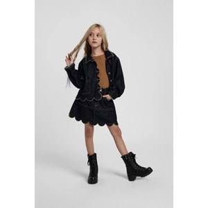 26105 ÇOCUK YAKA VE ETEK UCU DETAYLI KOT CEKET