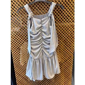 70854 ÇOCUK SİMLİ KUMAŞ BÜZGÜ VE GÜL DETAYLI BALON ETEKLİ ELBİSE