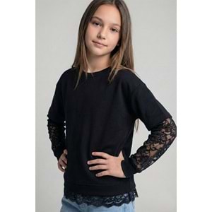 0749 ÇOCUK KOL YAKA VE ETEK UCU DANTEL TİŞÖRT