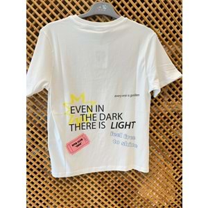 7780 ÇOCUK ÖNÜ VE ARKASI YAZILI BASKILI TİŞÖRT