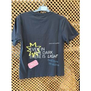 7780 ÇOCUK ÖNÜ VE ARKASI YAZILI BASKILI TİŞÖRT