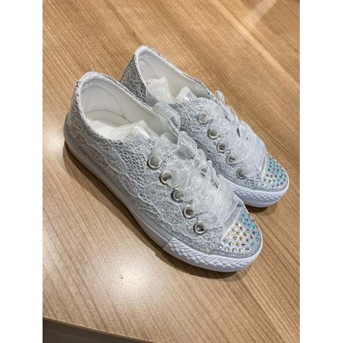 K-1204 ÇOCUK DANTEL TAŞLI SPOR AYAKKABI