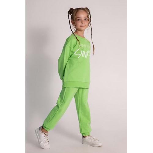 9330 NEVER LOOK SWEAT 4/8