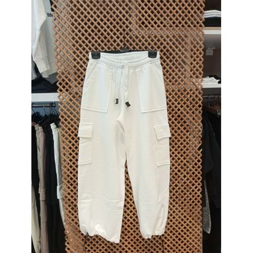 124240 ÇOCUK PAMUK KOTON KARGO CEPLİ BOL KESİM EŞOFMAN ALT