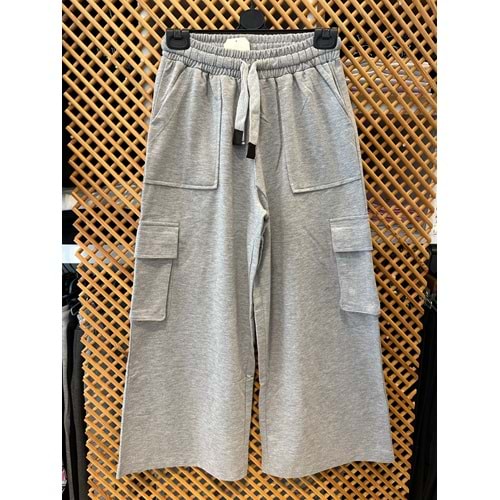 225250 ÇOCUK PAMUKLU MEVSİMLİK PENYE KUMAŞ BOL PAÇA KARGO CEP EŞOFMAN ALT