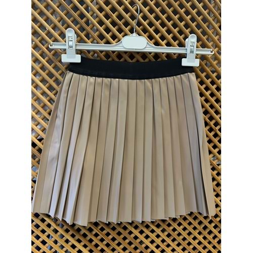 9017 ÇOCUK BELİ LASTİKLİ PLİSE DERİ ETEK