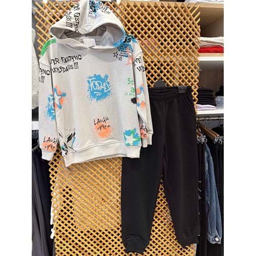 4054 ÇOCUK KAPŞONLU BASKILI SWEAT VE DÜZ ALT TAKIM
