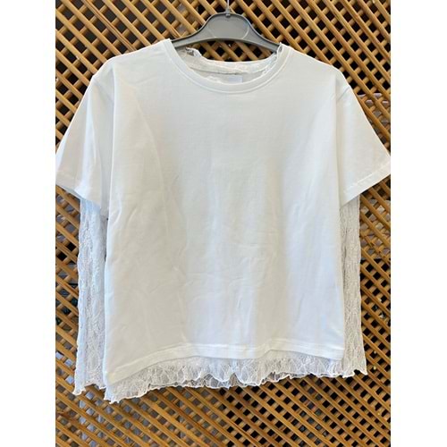 0749 ÇOCUK KOL YAKA VE ETEK UCU DANTEL TİŞÖRT