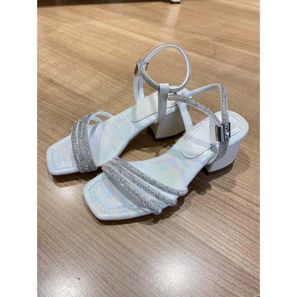 K-84 ÇOCUK ABİYE KALIN TOPUK SANDALET