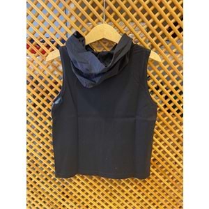 122315 ÇOCUK ÖNÜ FİLELİ SIFIR KOL TİŞÖRT