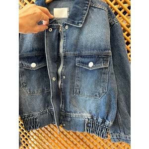 25180 ÇOCUK BELİ LASTİK DETAYLI KAPAKLI FERMUARLI KOT CEKET - PD KIDS