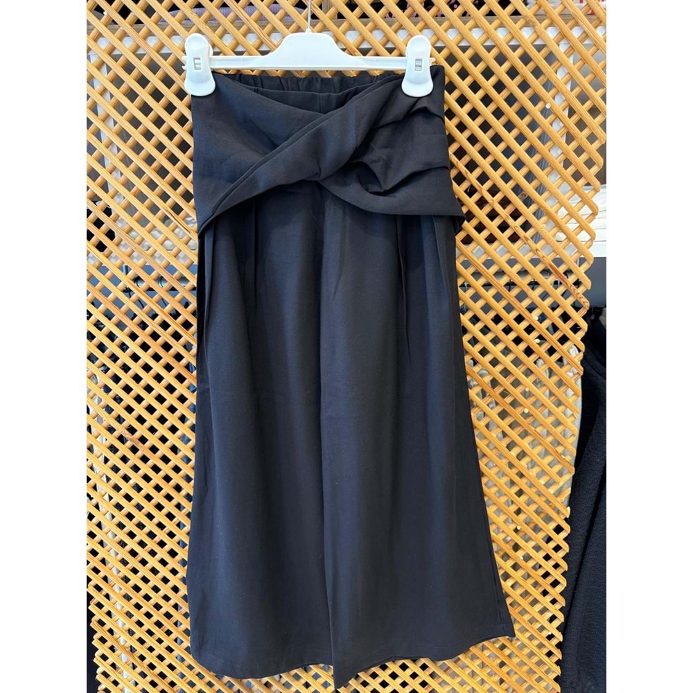 70835 ÇOCUK DÖKÜMLÜ KUMAŞ BEL DETAYLI ARKASI LASTİKLİ BOL PAÇA PANTOLON