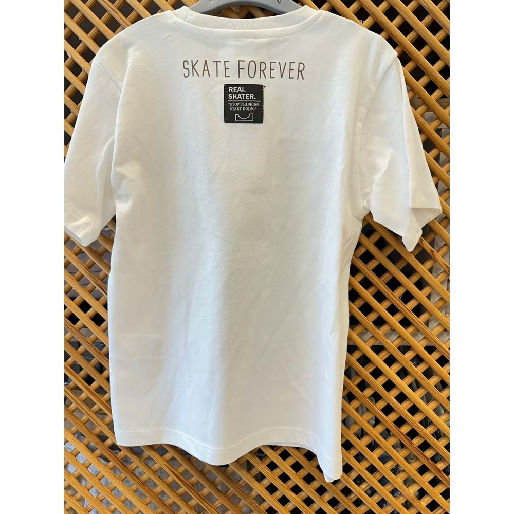 7741 ÇOCUK ÖNÜ KAYKAY VE YAZI BASKILI TİŞÖRT