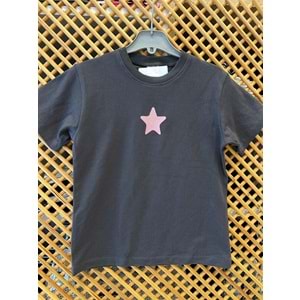 0345 ÇOCUK ÖNÜ NAKIŞLI SIRTI BASKILI TİŞÖRT