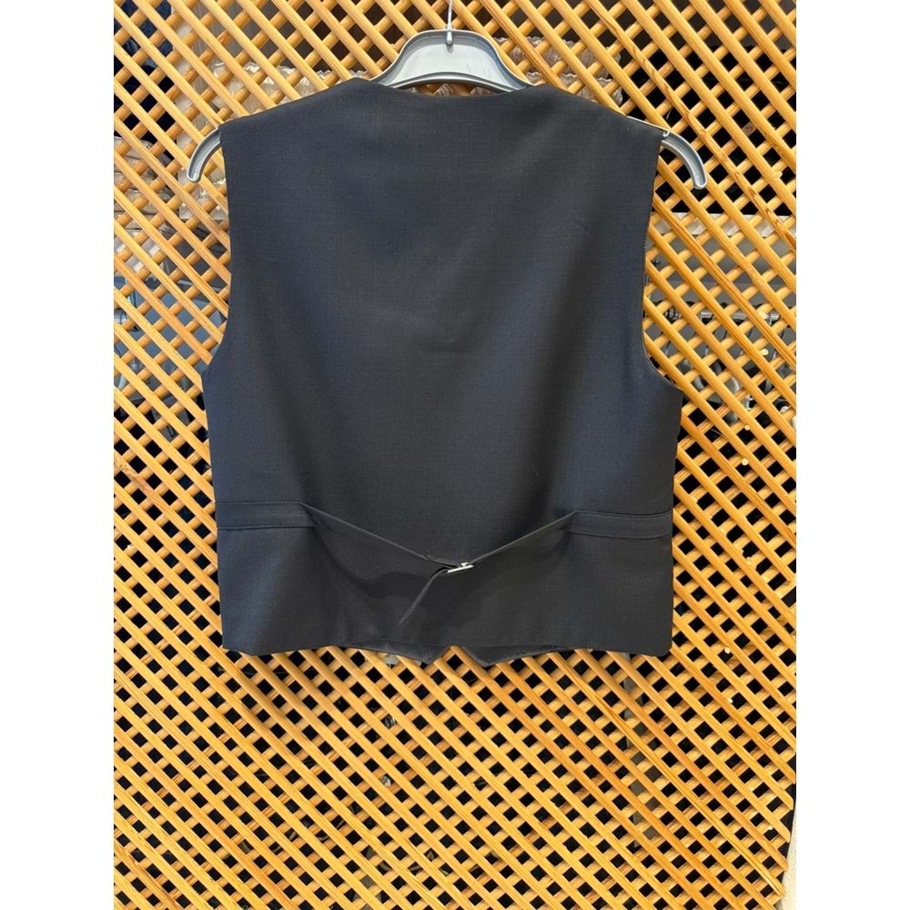 LKS607 ÇOCUK PAMUKLU KUMAŞ SPOR KESİM SLİM FİT YELEK