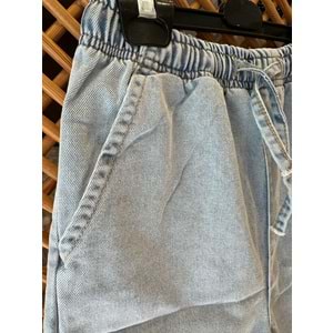 61703 ÇOCUK BELİ LASTİKLİ YUMUŞAK KUMAŞ KOT ŞORT